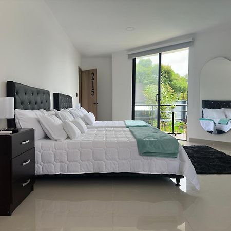 Hotel Boutique Ciudad Jardin Кали Экстерьер фото