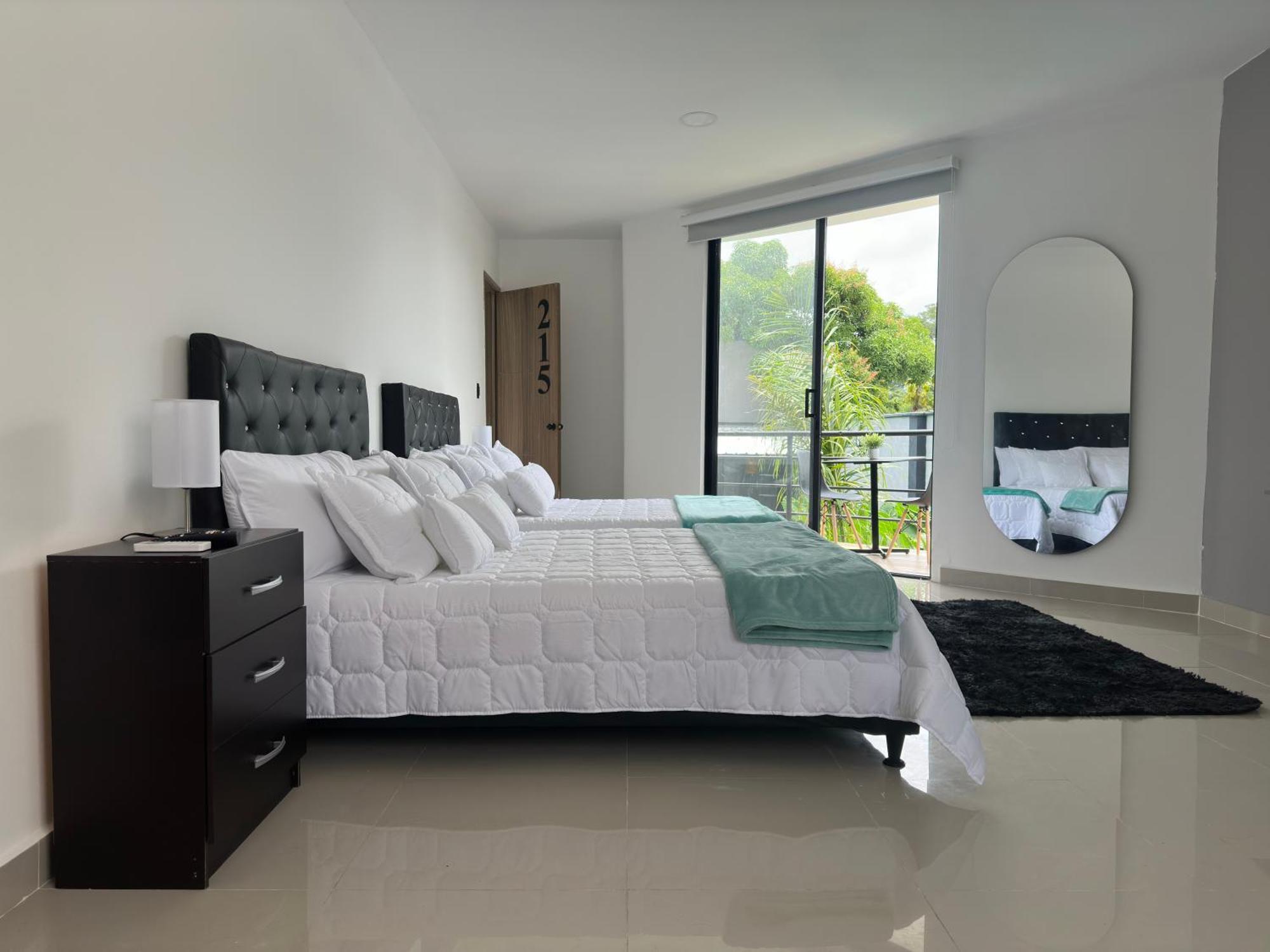 Hotel Boutique Ciudad Jardin Кали Экстерьер фото