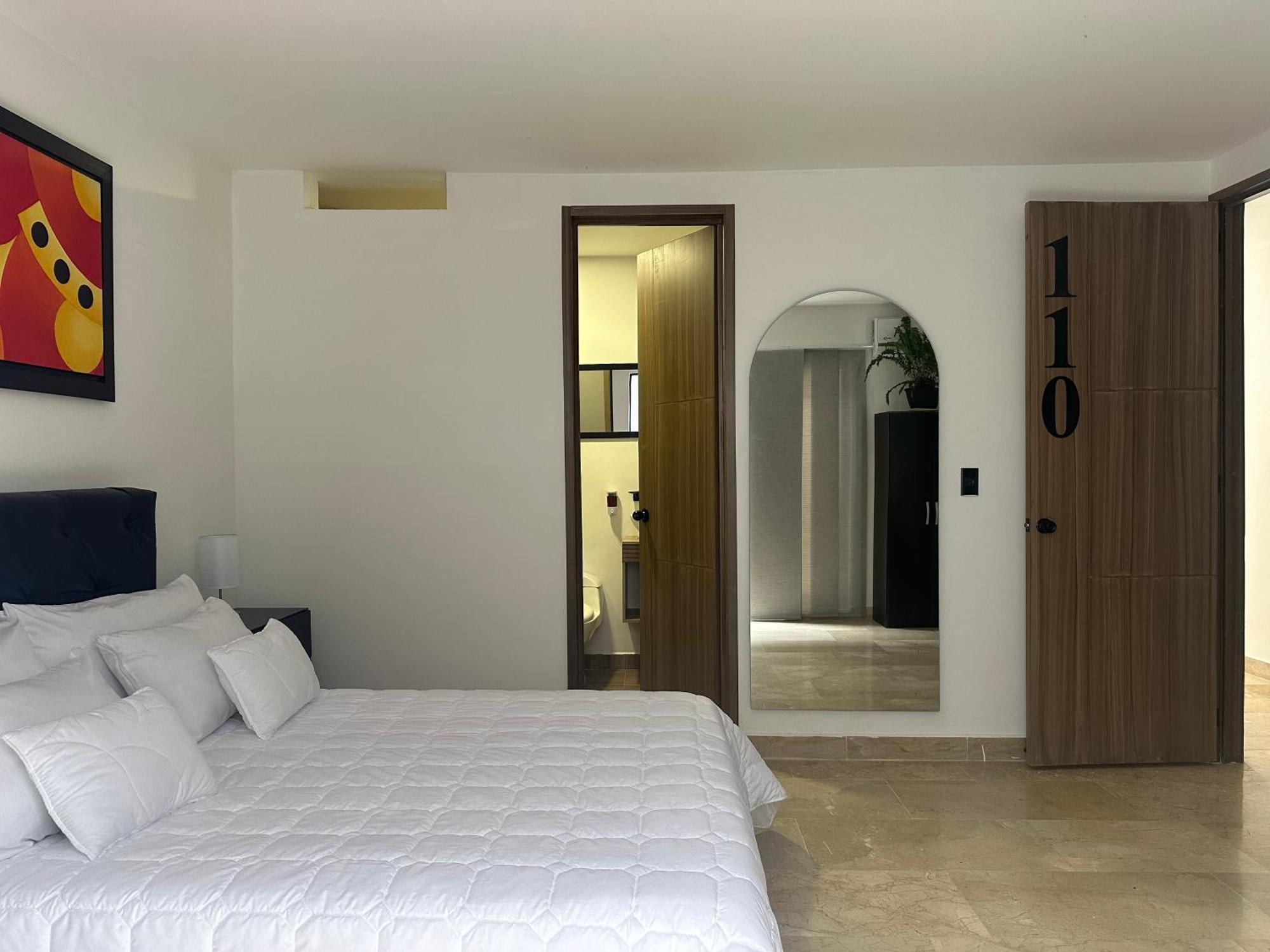 Hotel Boutique Ciudad Jardin Кали Экстерьер фото