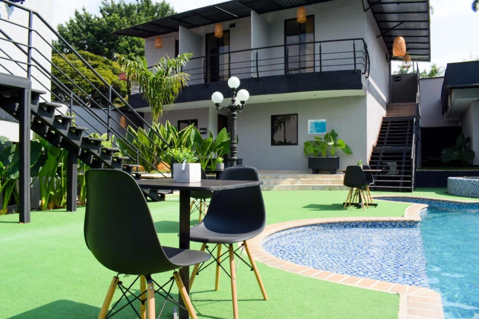 Hotel Boutique Ciudad Jardin Кали Экстерьер фото